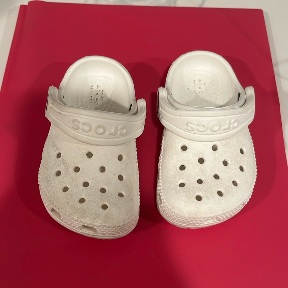 Baby crocs size 5